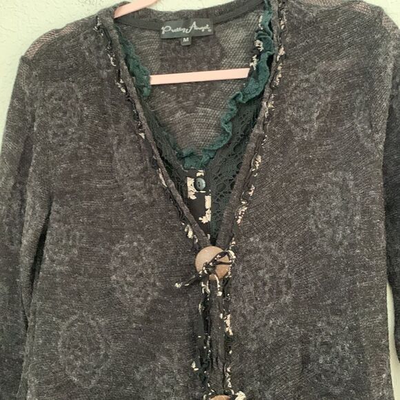 Pretty Angel Ruffle Cardigan Button Up Size M - Picture 2 of 13